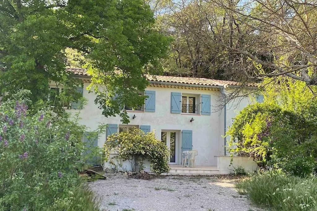 Maison De Campagne Au Milieu Des Vignes Et Piscine Meounes-les-Montrieux France