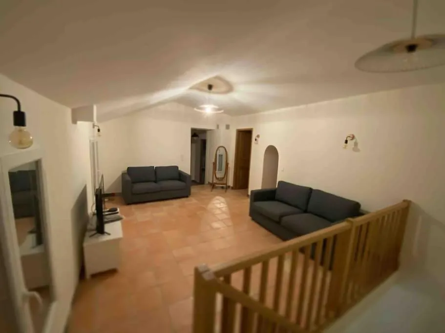 Maison De Campagne Au Milieu Des Vignes Et Piscine Meounes-les-Montrieux Holiday home